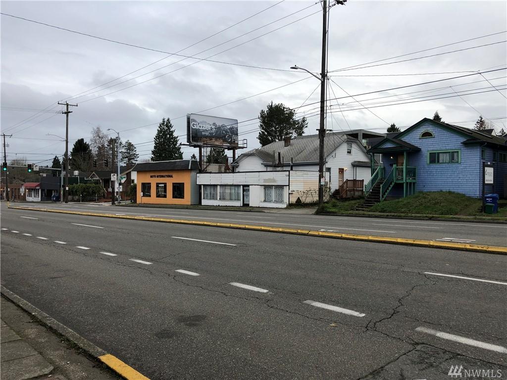 7707 Aurora Ave - Photo 1