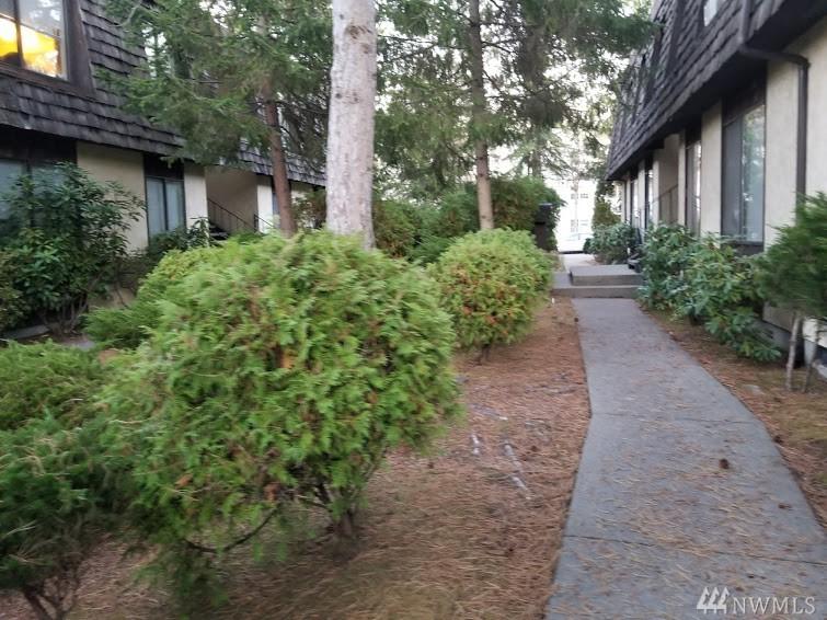 8621 25th Ave - Photo 1