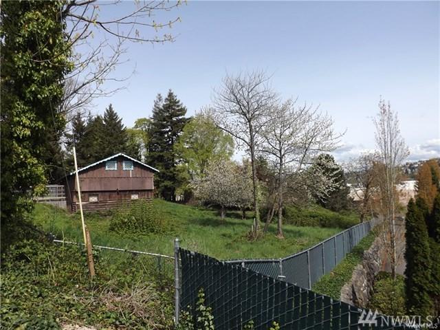 430 Maple Ave - Photo 1