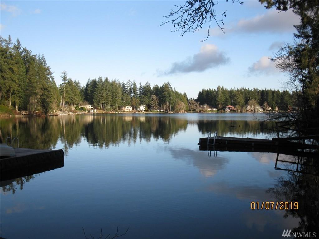 1198 Island Lake Dr - Photo 1