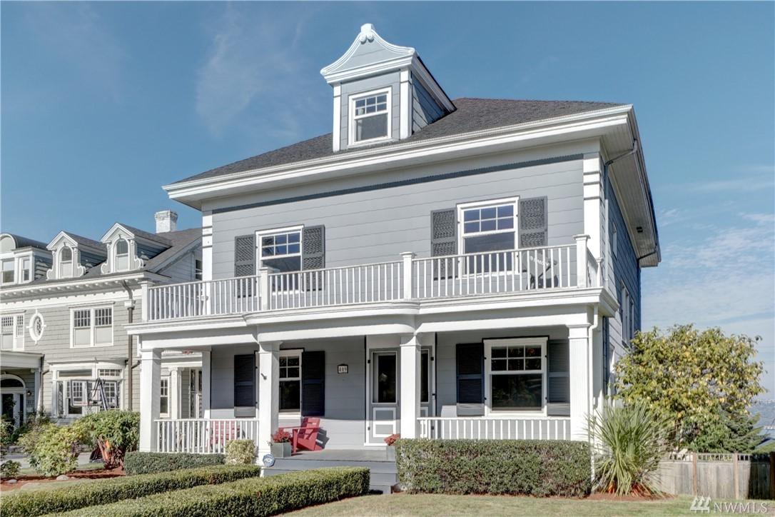 409 E St - Photo 1