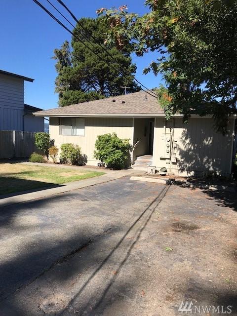 1974 Grandview Blvd - Photo 1