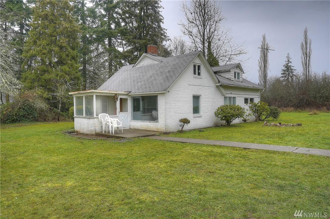 173 126th St - Photo 1
