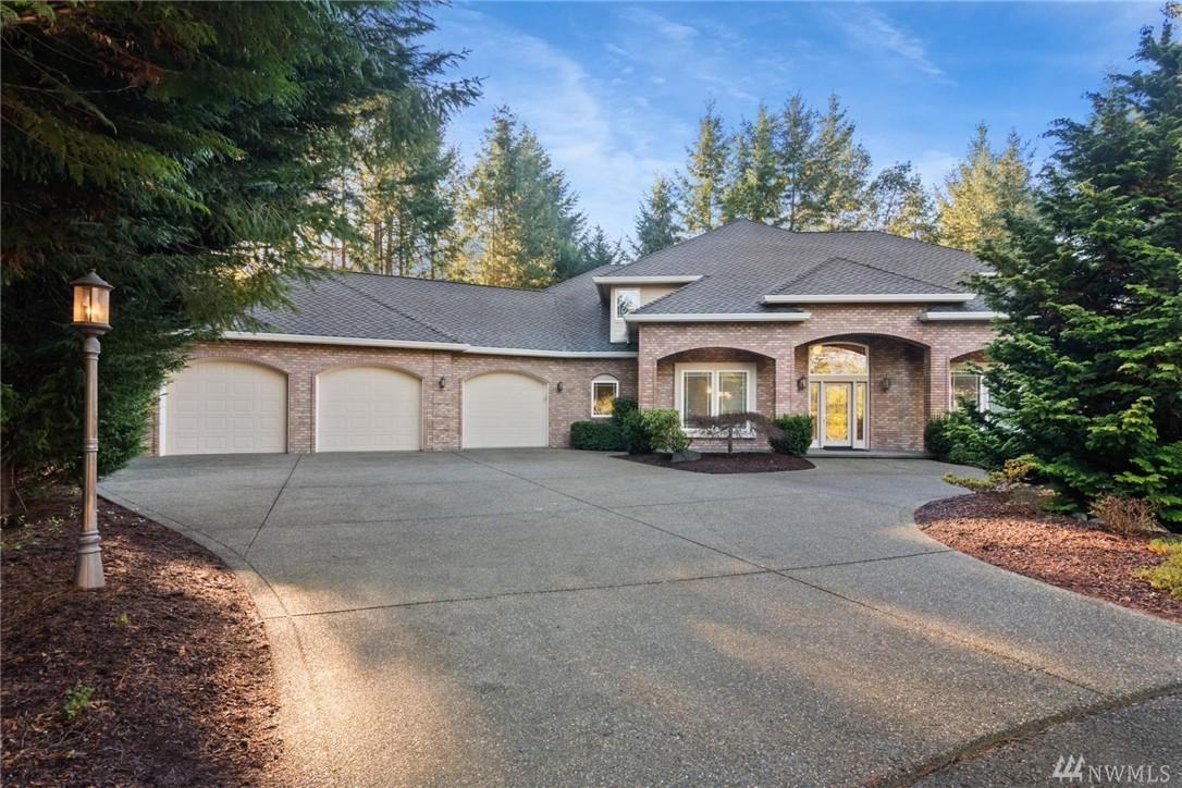11705 51st Ave - Photo 1