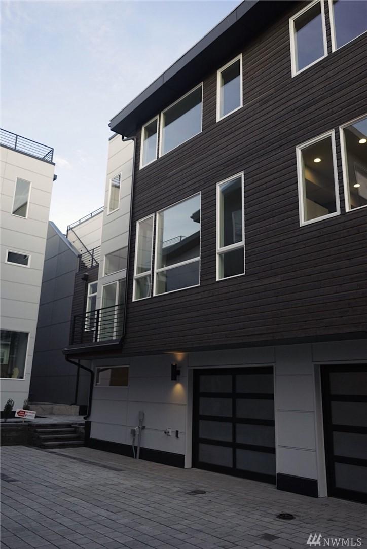 818-A 25th Ave - Photo 1