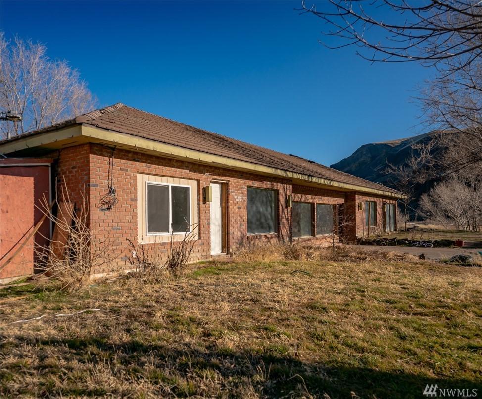 31 Trails End Rd - Photo 1