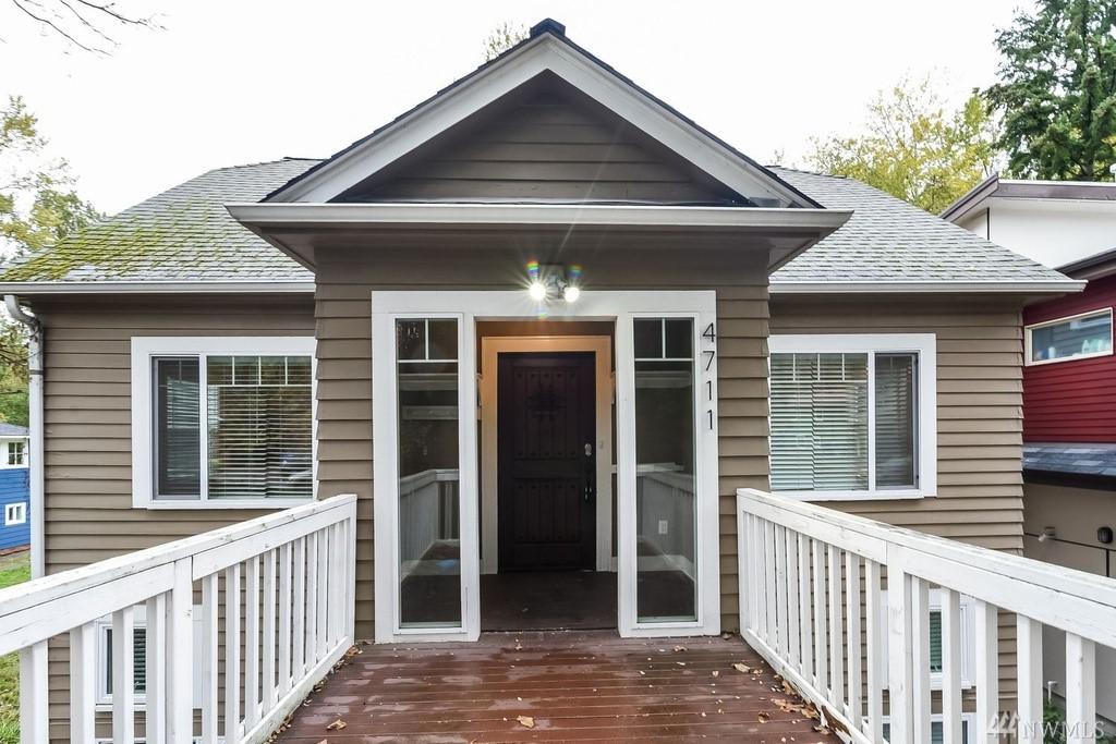 4711 26th Ave - Photo 1