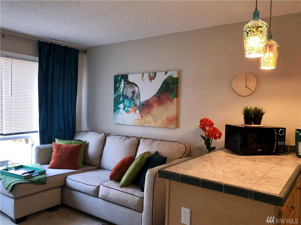 120 14th Ave - Photo 1