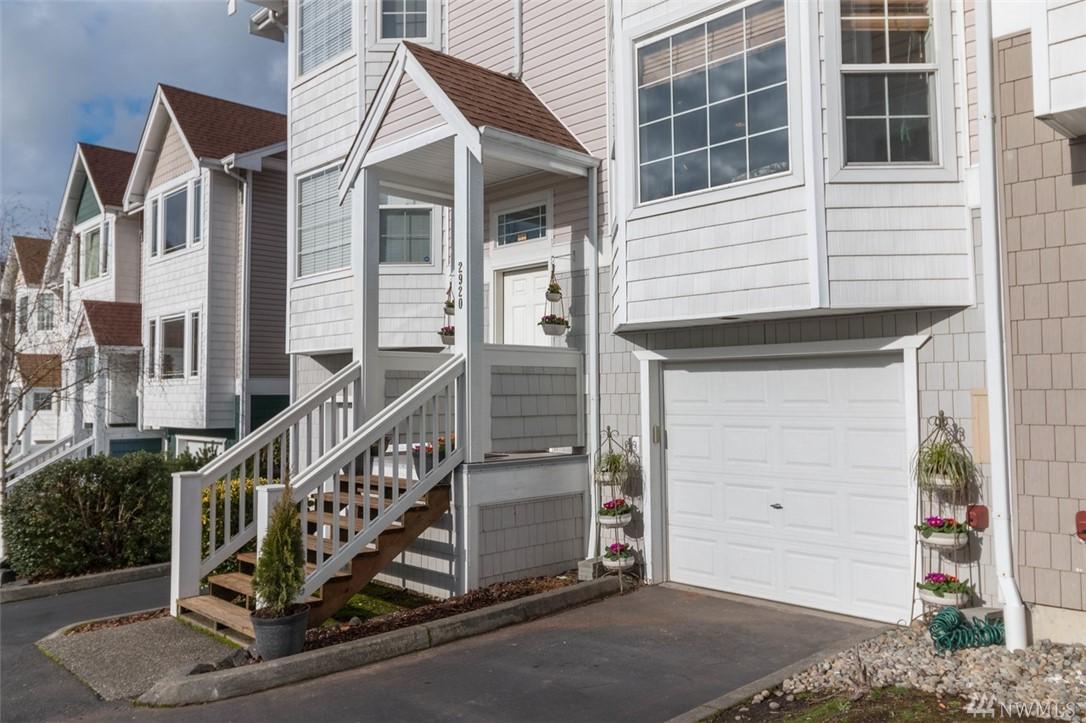 2920 Proctor St - Photo 1
