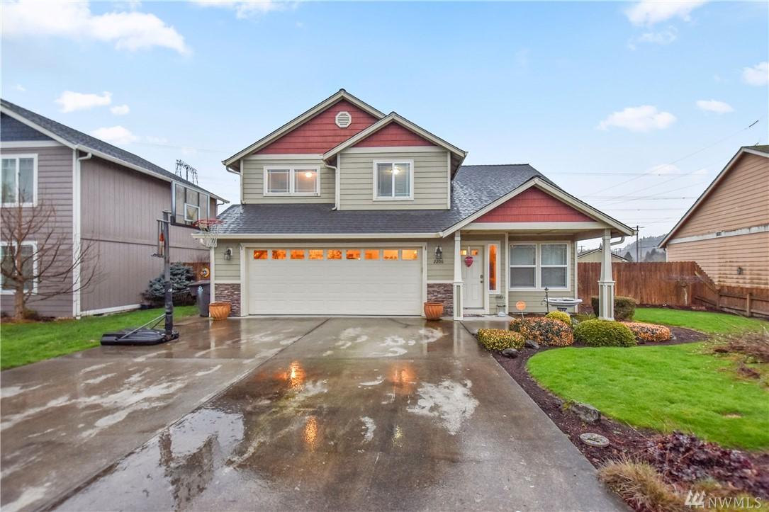 2206 52nd Ave - Photo 1