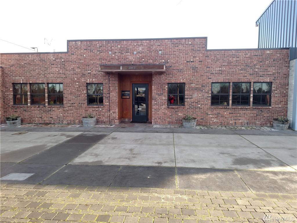 506 Main St - Photo 1