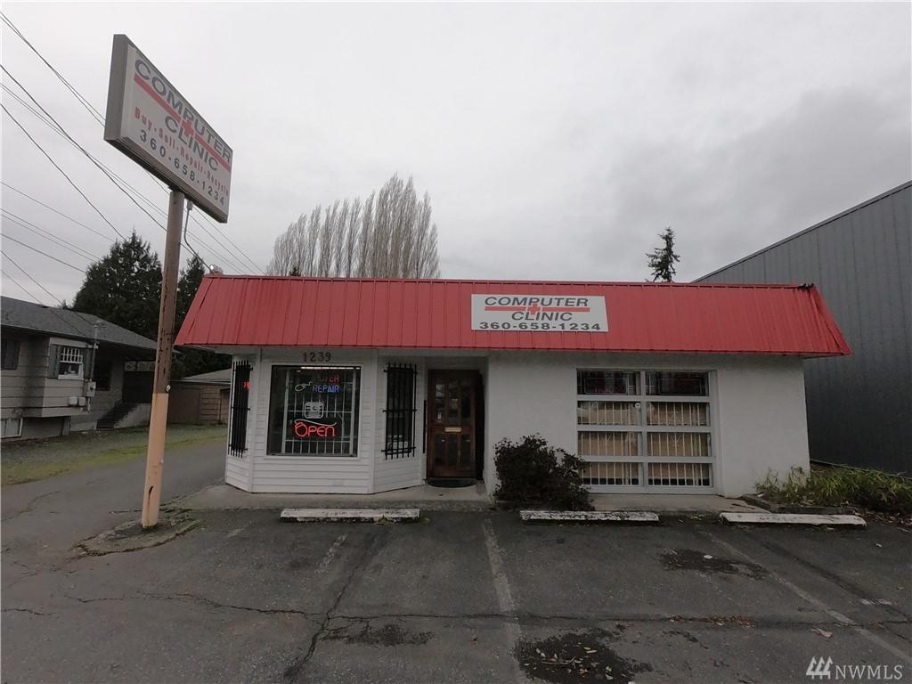 1239 State Ave - Photo 1