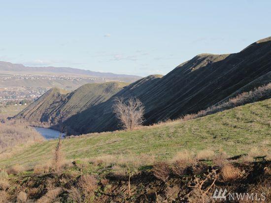 2950 Scenic View Dr. - Photo 1