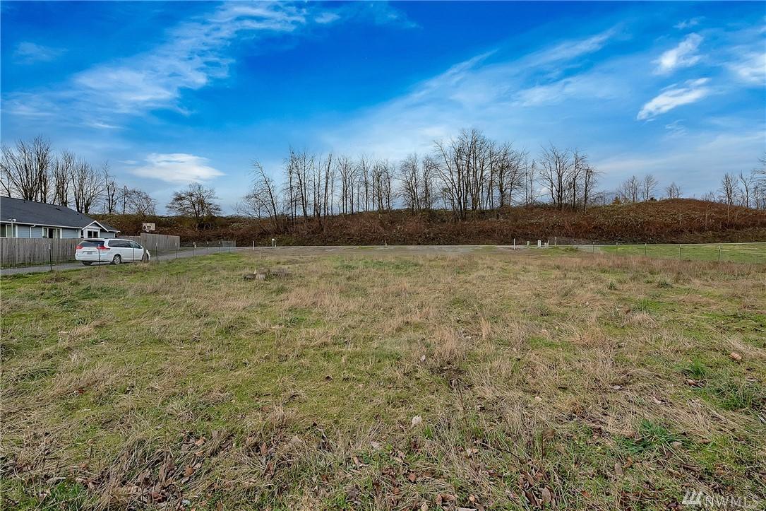 575 Arthurs Wy - Photo 1