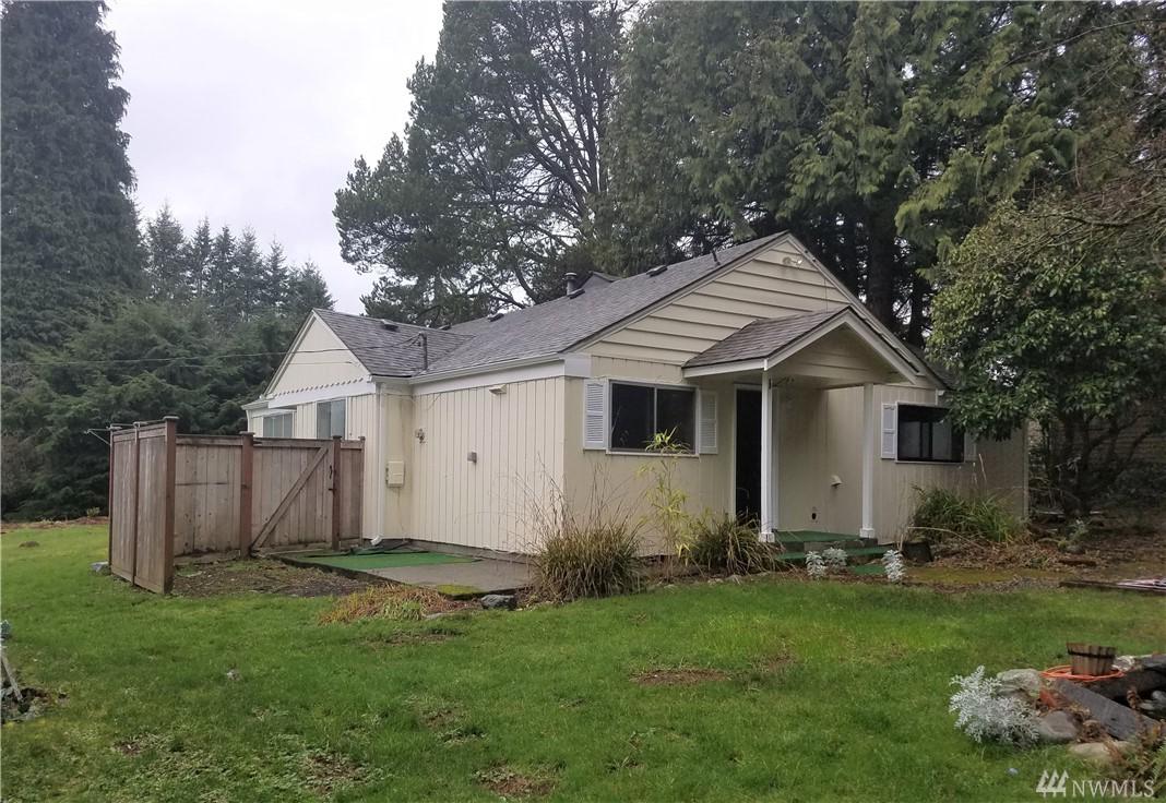 2504 8th Ave - Photo 1