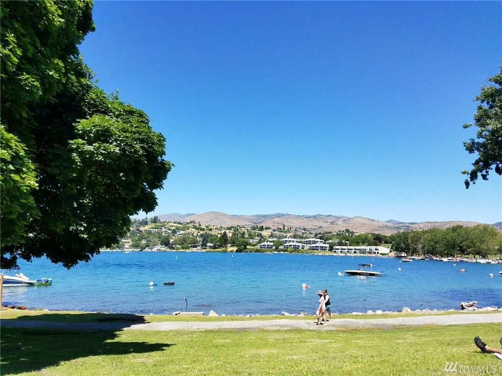 1 Beach 581-D - Photo 1