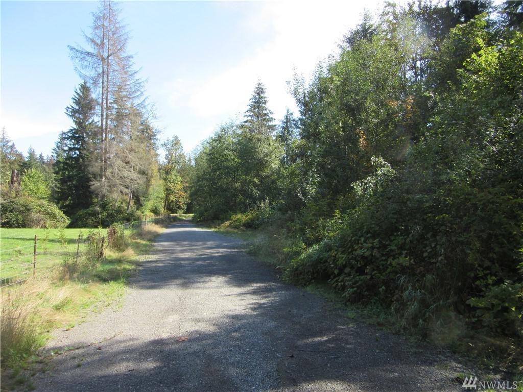 7929 123rd Ave - Photo 1