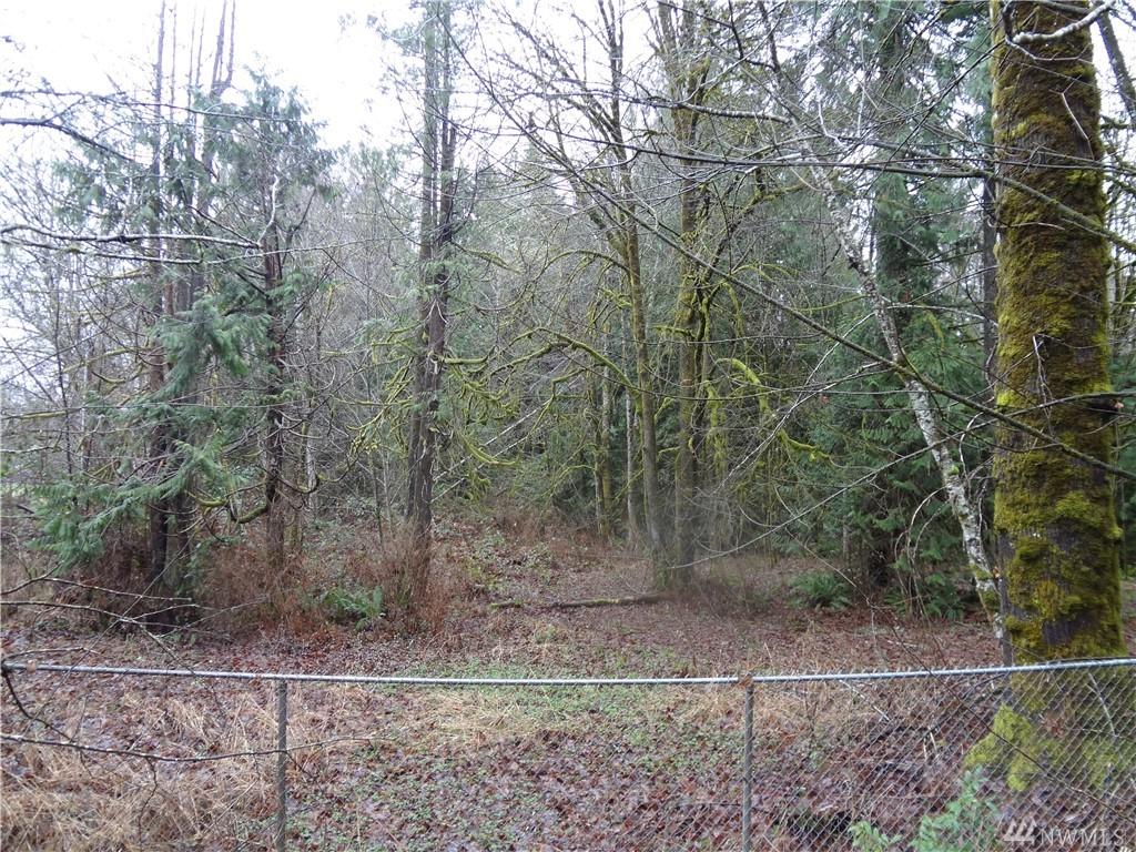 5105 77th Ave - Photo 1