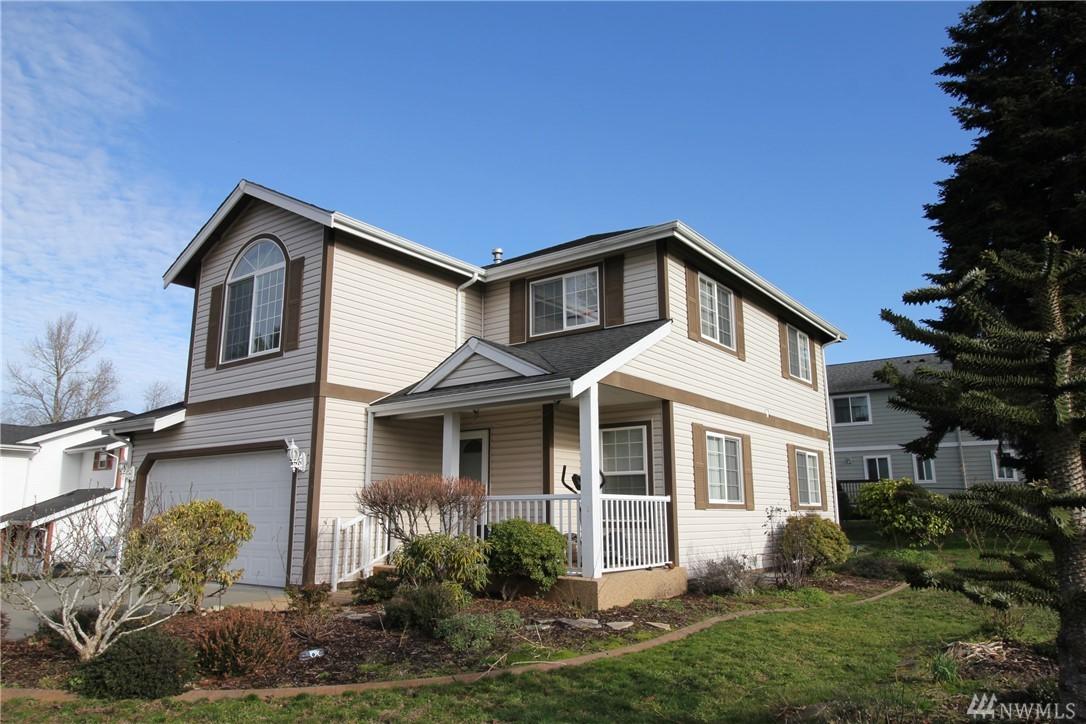 240 14th St - Photo 1
