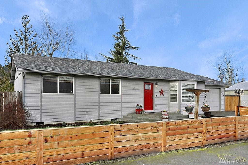 324 2nd Ave - Photo 1