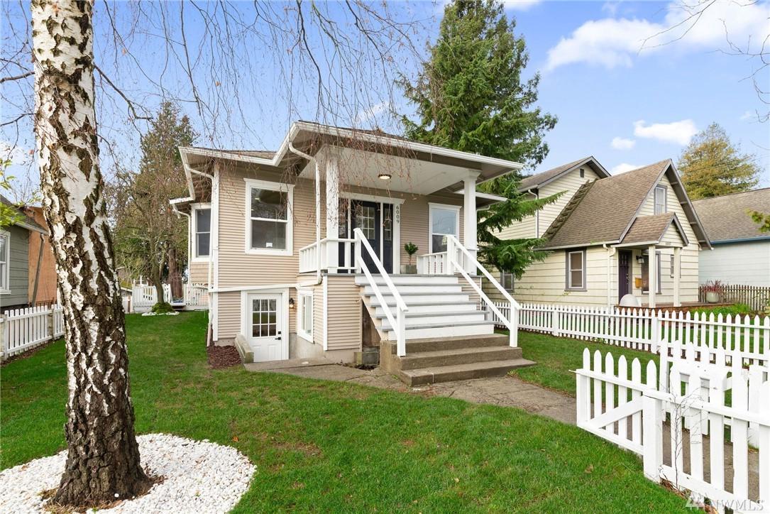 6009 47TH Ave - Photo 1