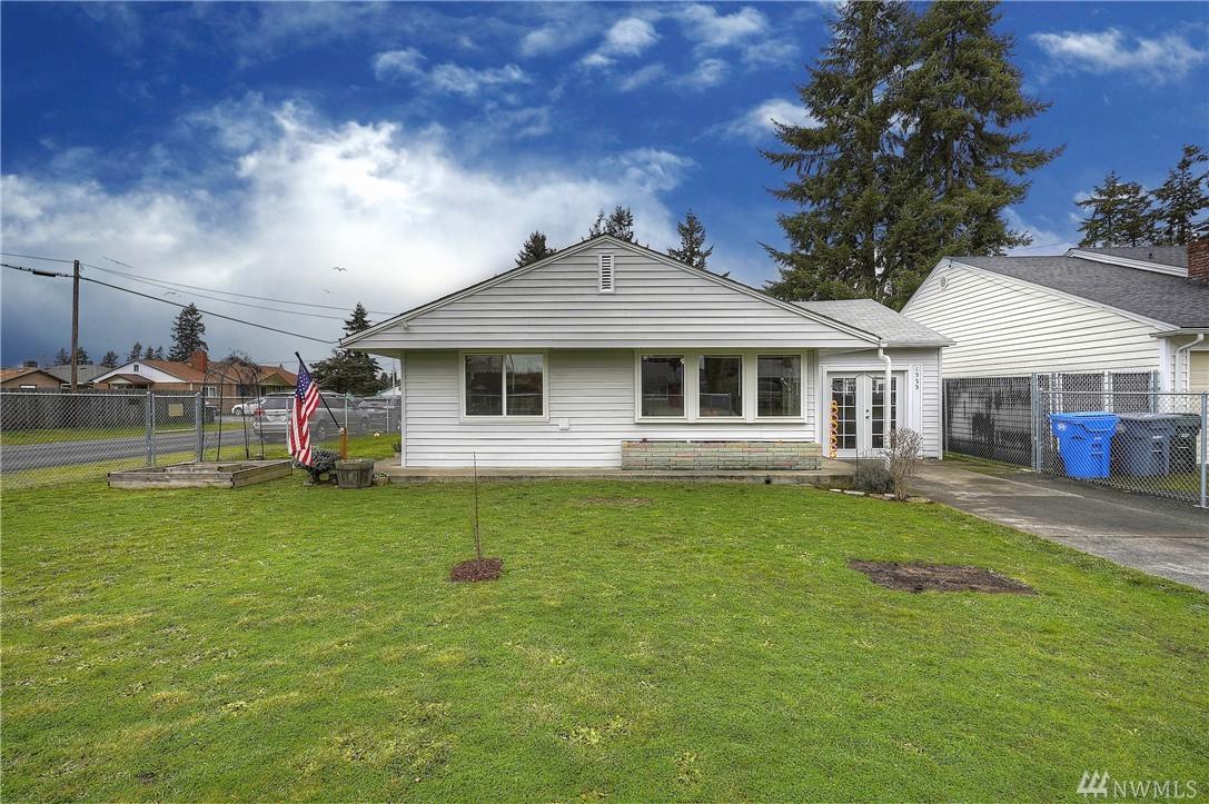 1323 116th St - Photo 1
