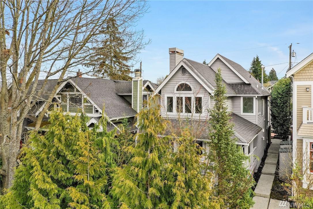 2524 2nd Ave - Photo 1