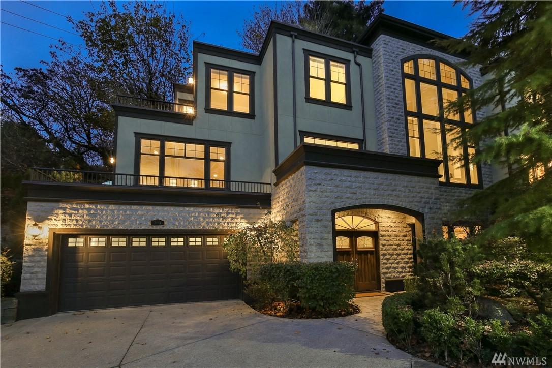 576 Lake Washington Blvd - Photo 1