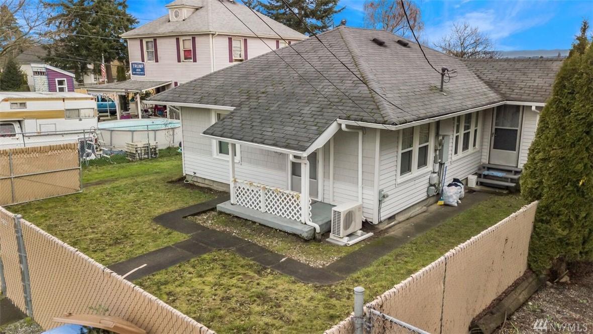 3561 M St - Photo 1