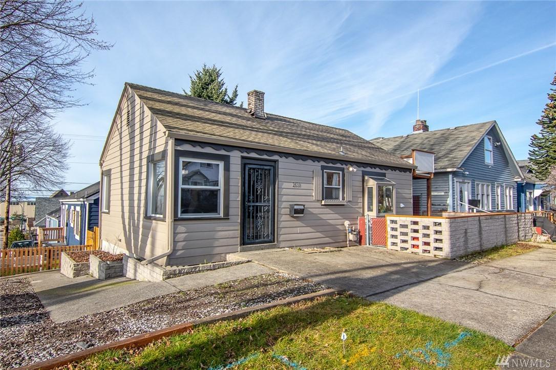 2630 Grand Ave - Photo 1