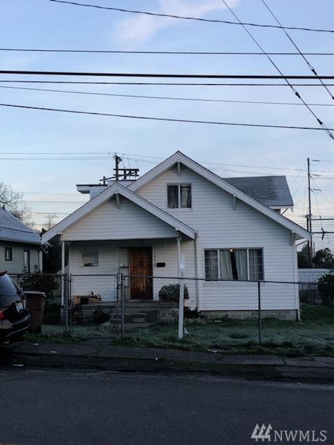 1443 Fairbanks St - Photo 1