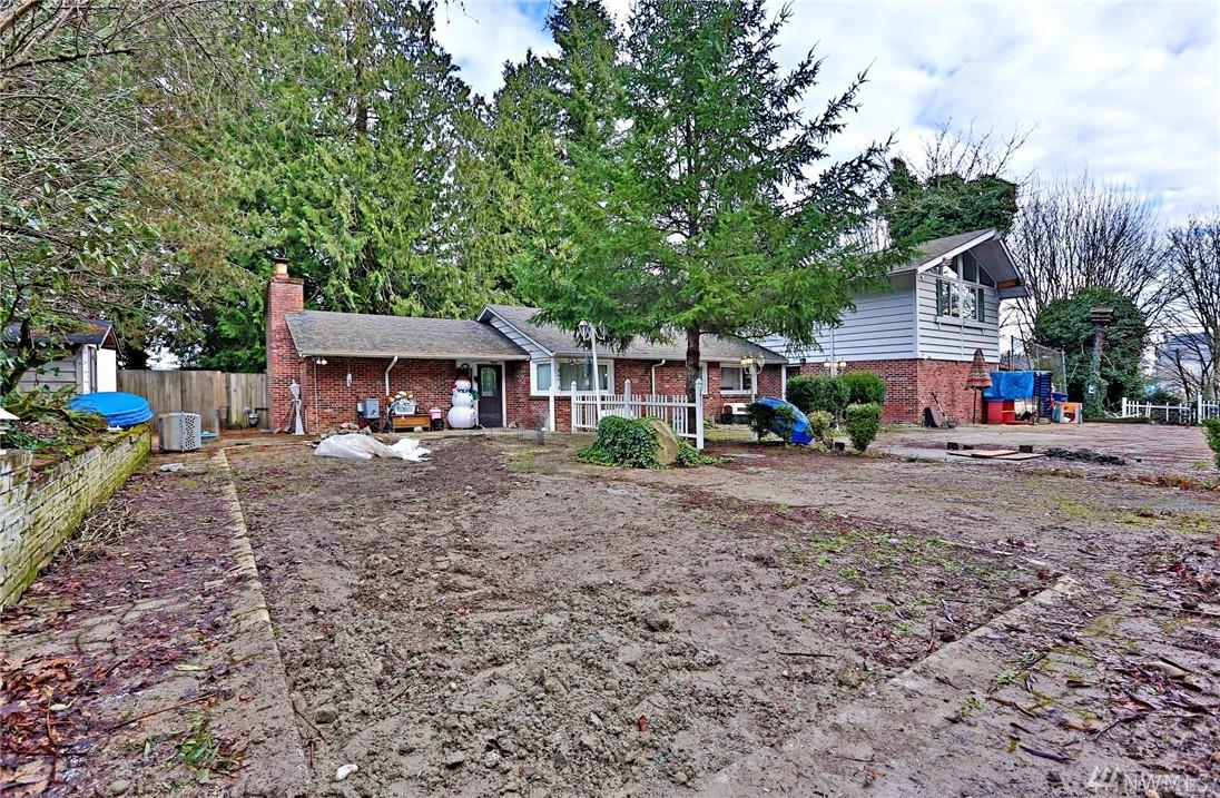 1011 Pickering Place - Photo 1