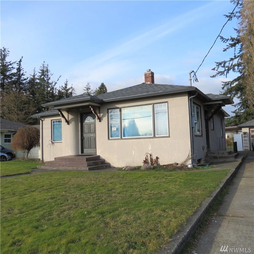 1370 Main St - Photo 1