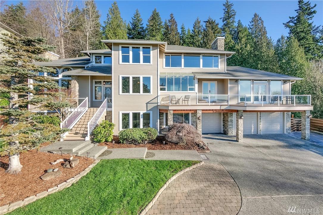 1638 207th Ave - Photo 1