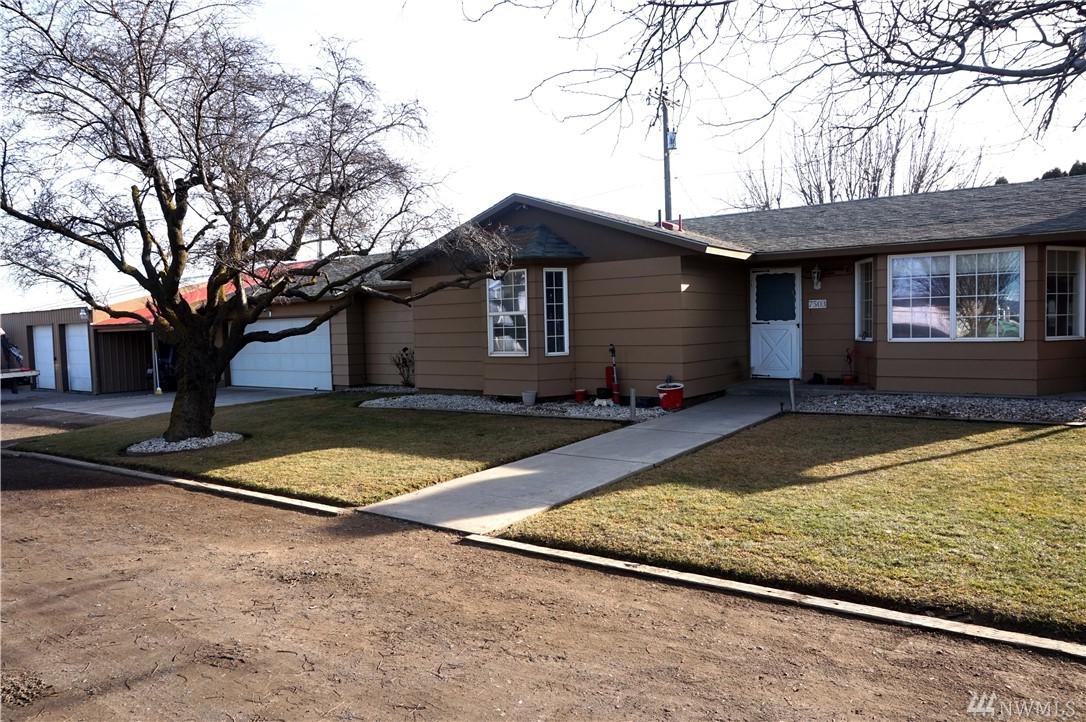 7503 Hwy 281 - Photo 1