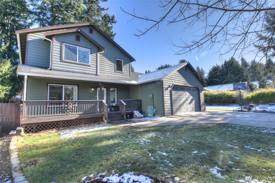 5104 Beach Wy - Photo 1