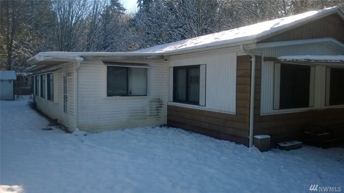 15713 80th Ave - Photo 1