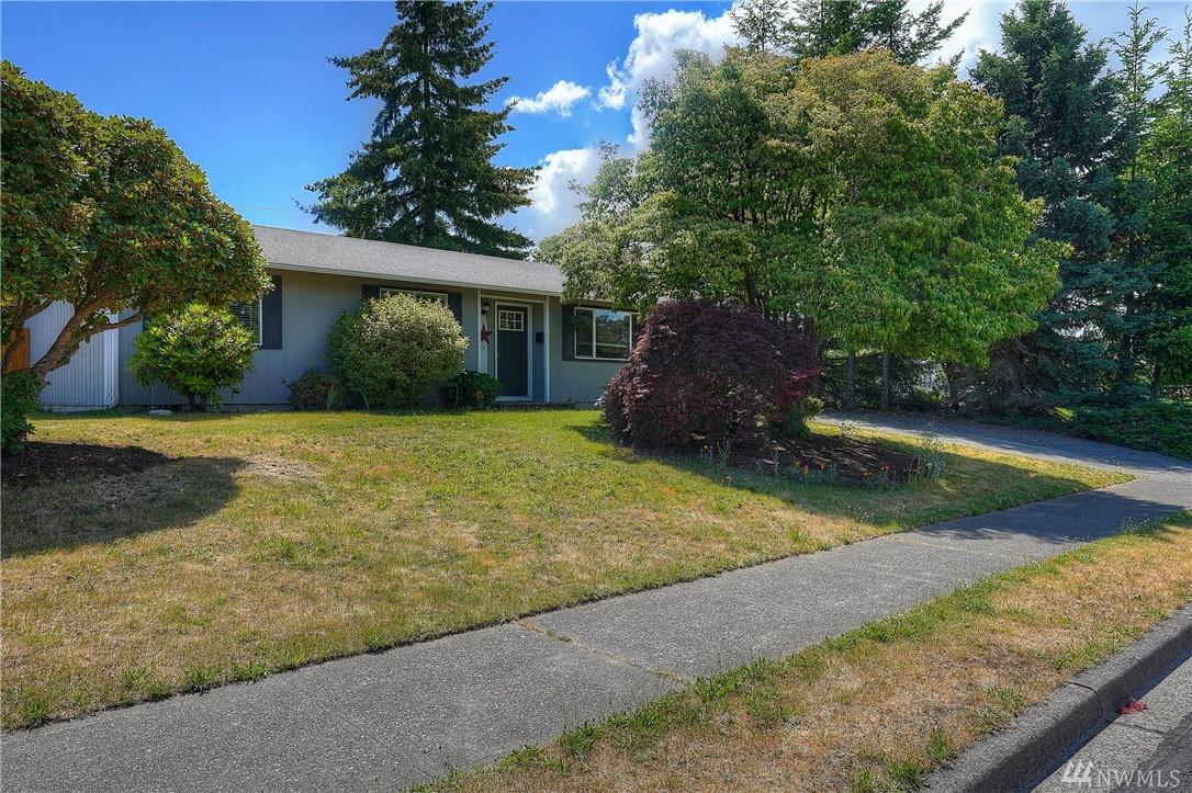 2801 Claremont - Photo 1