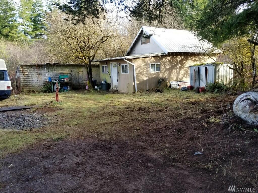 1562 Middle Fork Rd - Photo 1