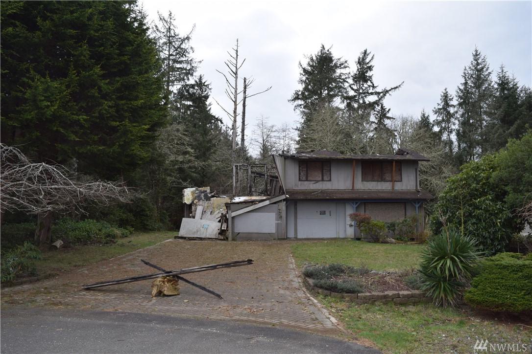 779 Mariner Ct - Photo 1