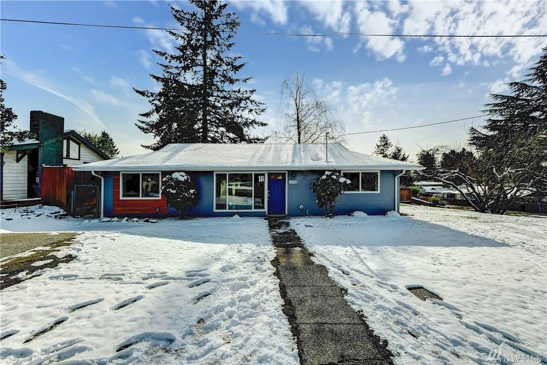 3501 10th Street - Photo 1