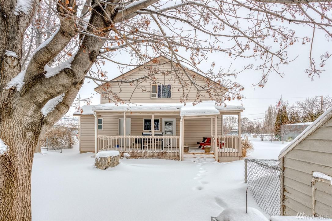 23819 Road 9.8 - Photo 1