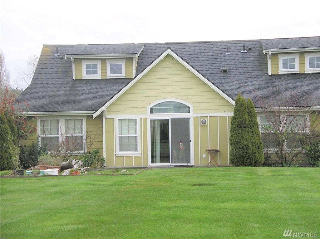 1726 Edwards Dr - Photo 1