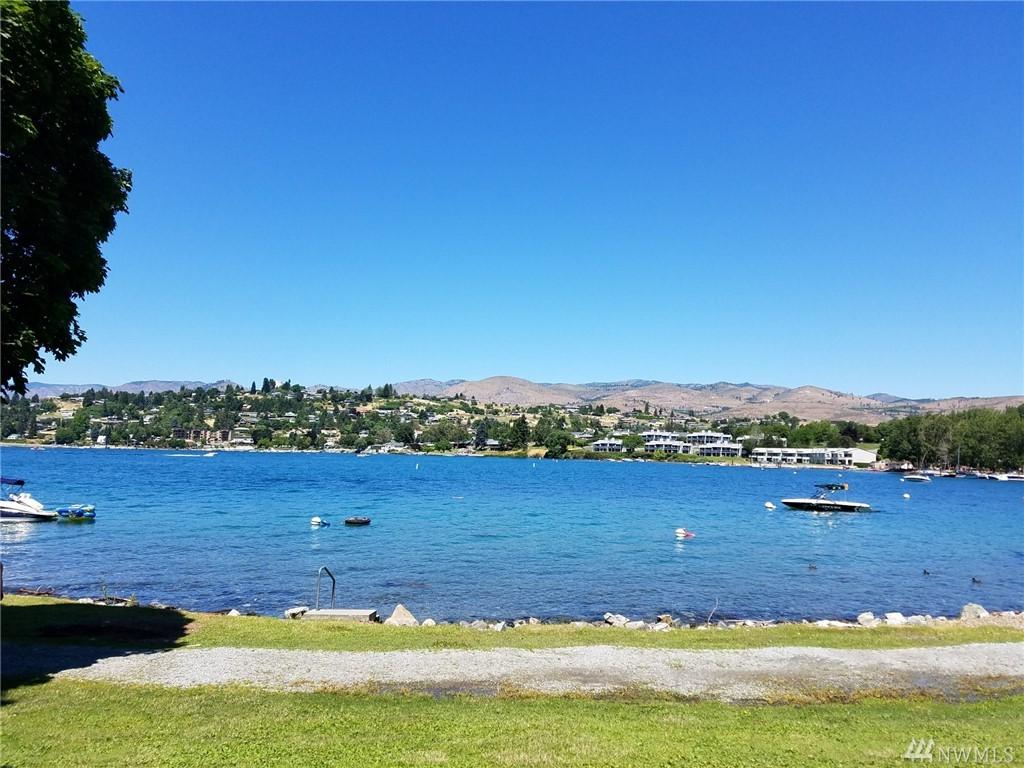 1 Beach 570-D - Photo 1