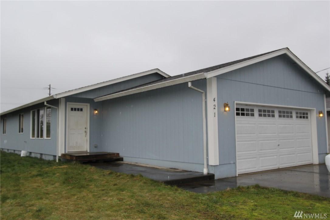 421 King St - Photo 1