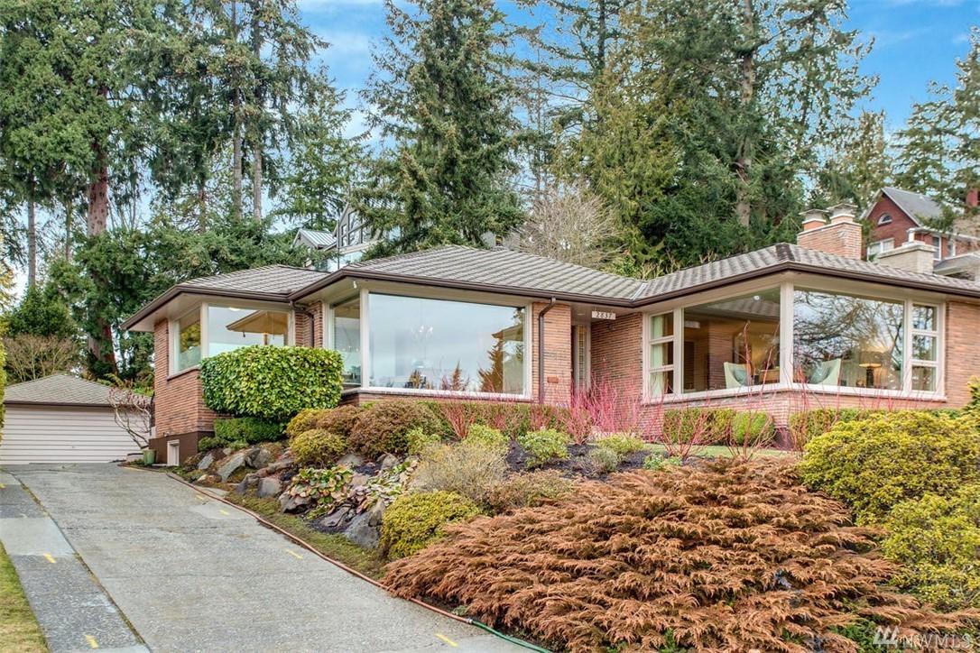 2837 39th Ave - Photo 1