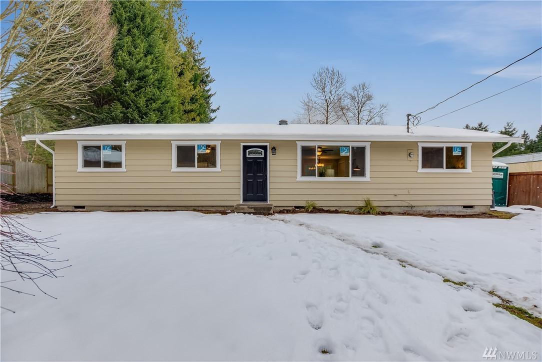 18105 Snohomish Ave - Photo 1