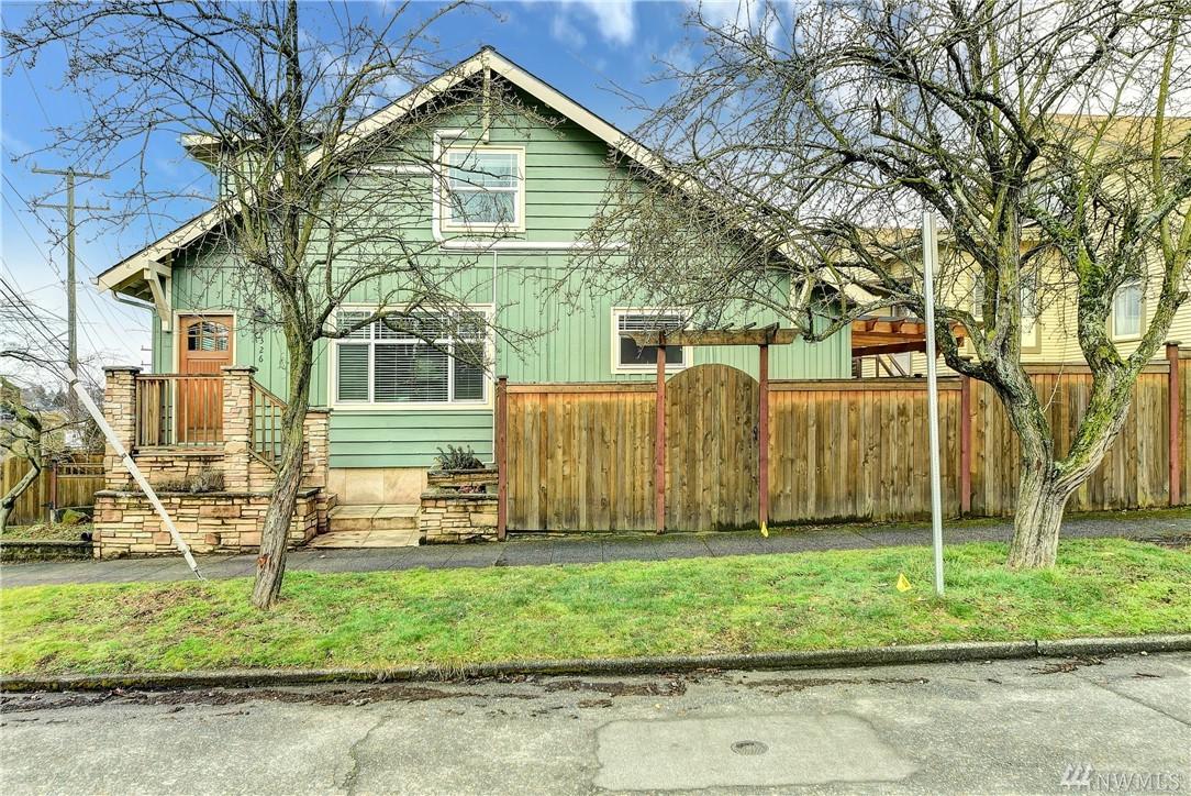 1326 40th St - Photo 1