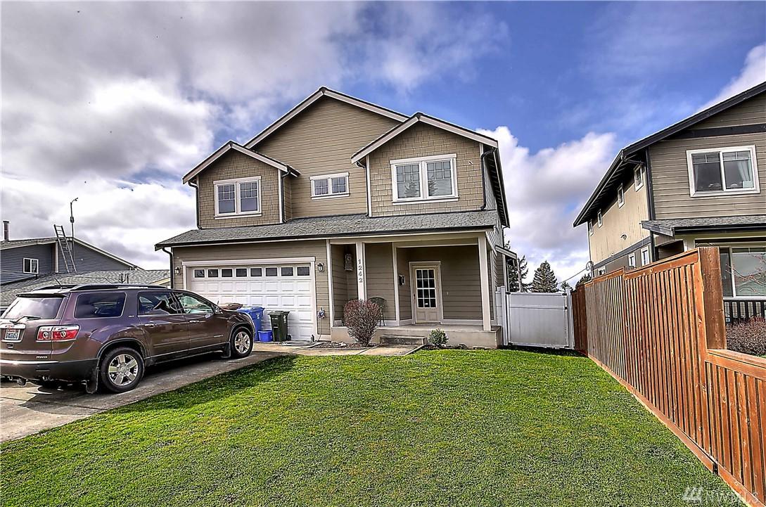 1242 Mason Ave - Photo 1
