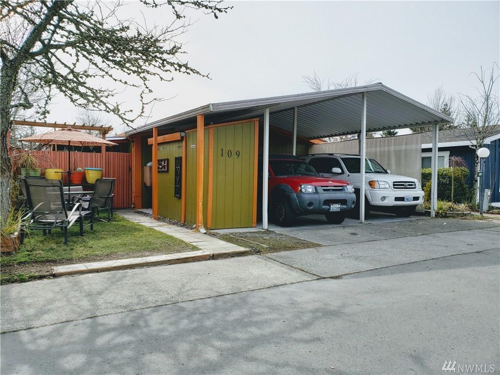375 Union Ave - Photo 1